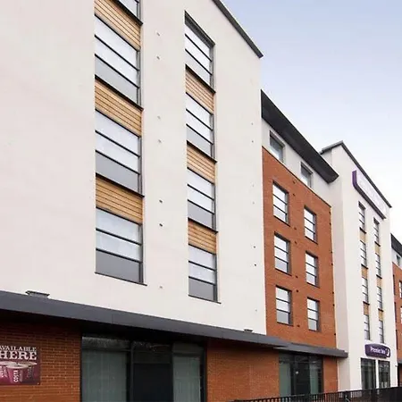 Premier Inn High Wycombe Central-3