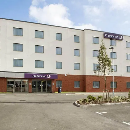 Premier Inn Gosport-3