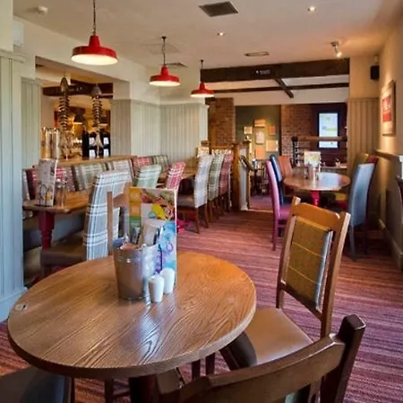 Premier Inn Mansfield-2