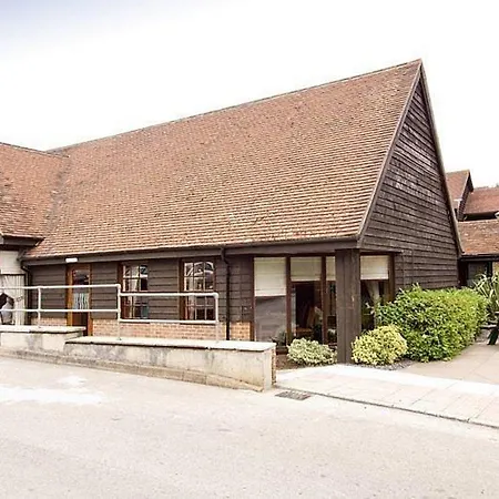 Premier Inn Sandhurst-3