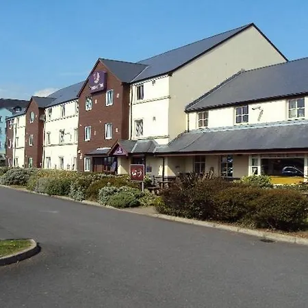 Premier Inn Carrickfergus-2