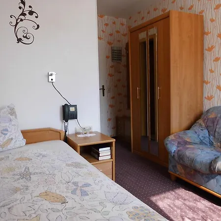 Hotel Garni am Heuberg-3