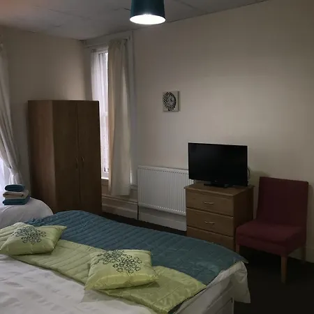 Acorn Lodge Guest House - Free Parking-2