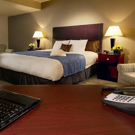 Nichols Village Hotel And Spa-3