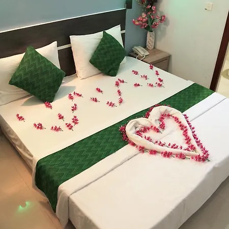 Elite Beach Inn-3
