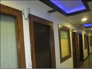Hotel Eminent-2
