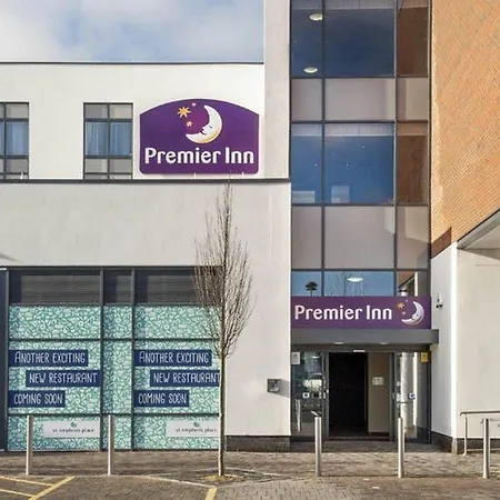 Premier Inn Trowbridge-2
