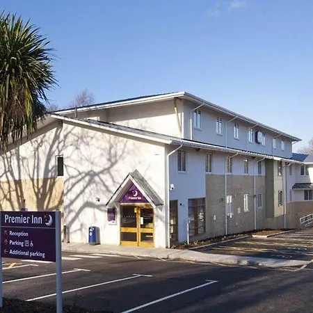 Premier Inn Christchurch / Highcliffe-2