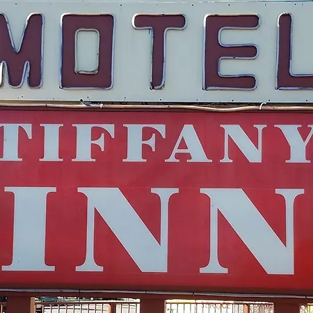 Tiffany Inn Corona-2