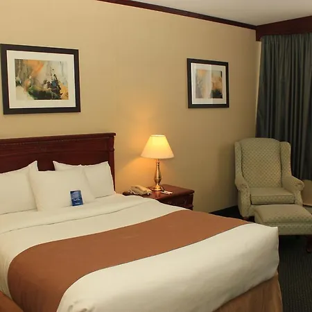 Park Inn Hotel Montreal Airport-3