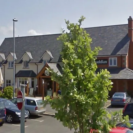 Premier Inn Rhuddlan-3
