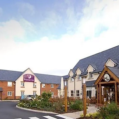 Premier Inn Rhuddlan-3