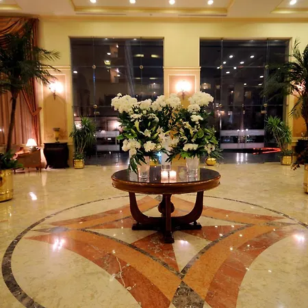 Grand Pyramids Hotel-3