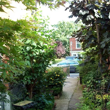 Minster Garth Guest House-2