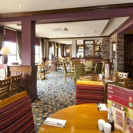 Premier Inn Hayle-2