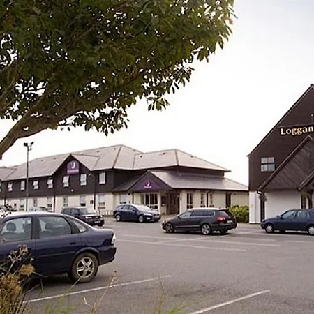 Premier Inn Hayle-3