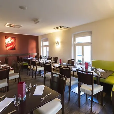 Hotel-Restaurant 1735-2