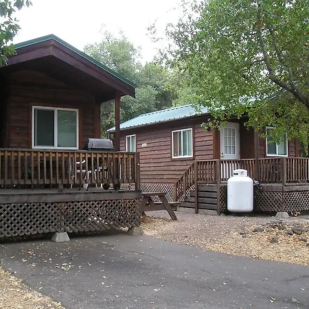 Russian River Camping Resort Studio Cabin 4-3