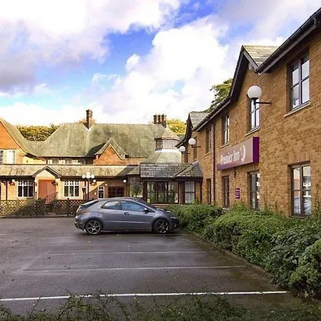 Premier Inn Liverpool Rainhill-3