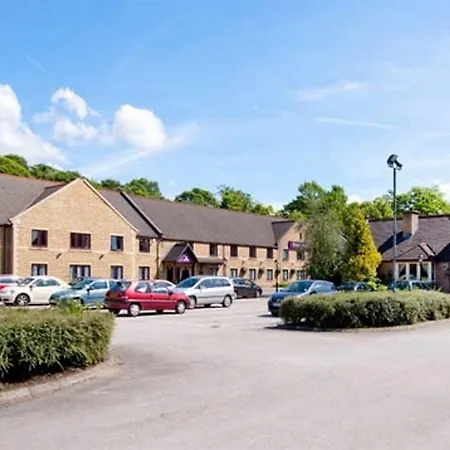 Premier Inn Burnley-2