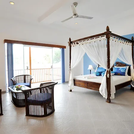 Aquarius Beach Hotel-2
