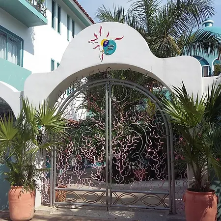 Delphinus Inn-2