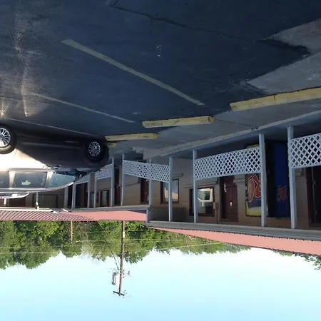 Budget Inn Madill-2