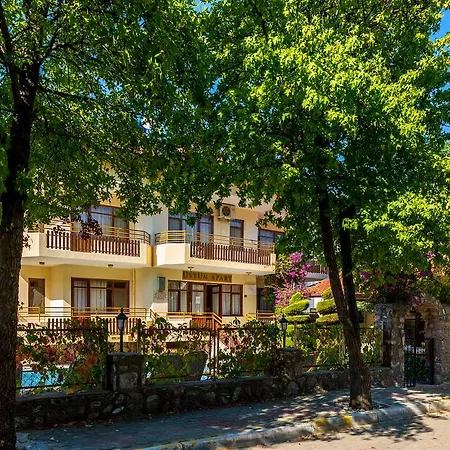 Üstün Apart-2