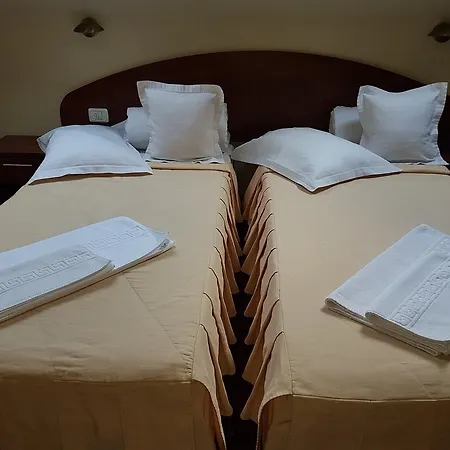 Hotel Iris-3