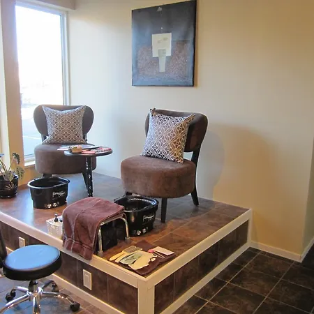 Super 8 By Wyndham West Kelowna Bc-2