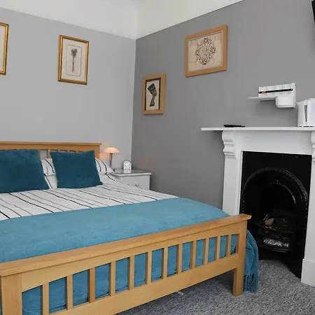 Acorns Guest House-3