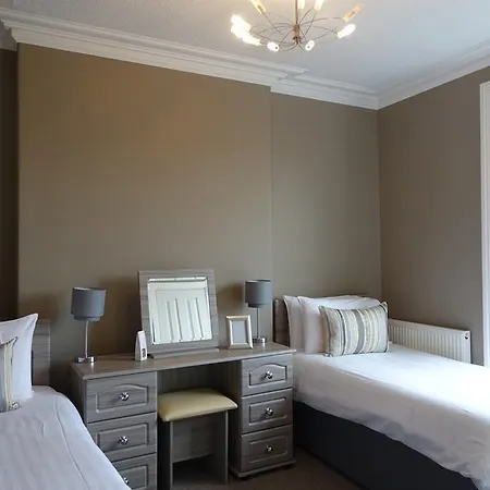Bay Court-2