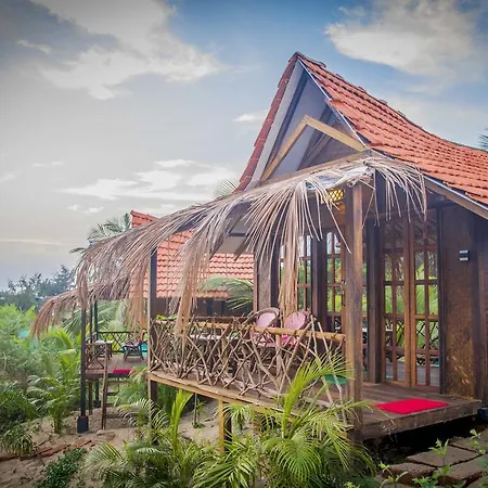 Little India Beach Cottages-2