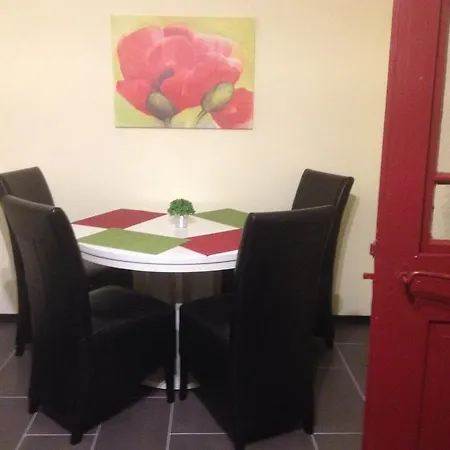Die Kleine Pension-3