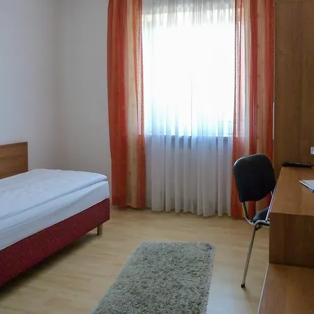 City Hotel-3