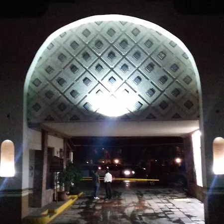 Hotel Los Arcos-2