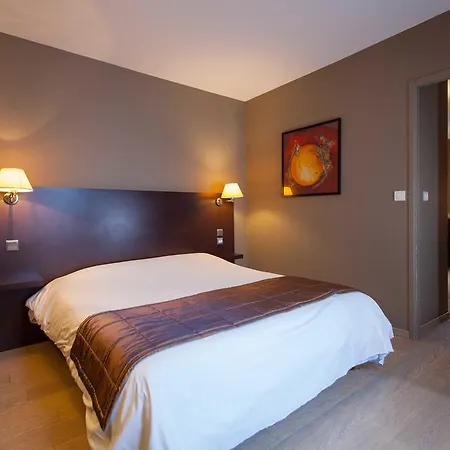 Logis Hôtel Le Cheval Blanc-3