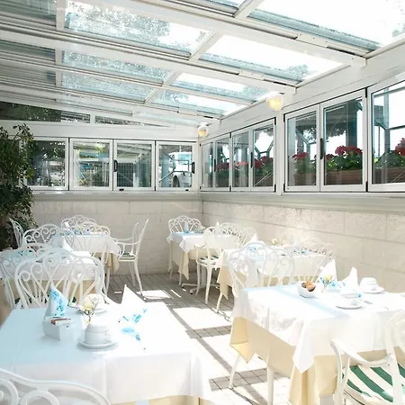 Hotel La Goletta-2