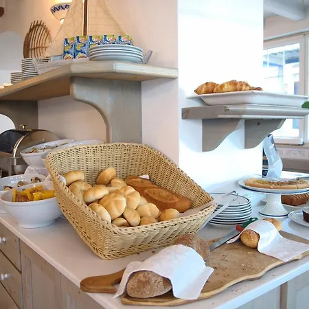 Hotel La Goletta-3