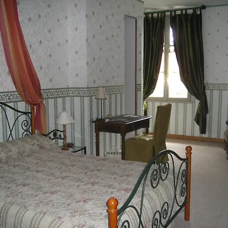 Relais Saint Louis, Logis-2