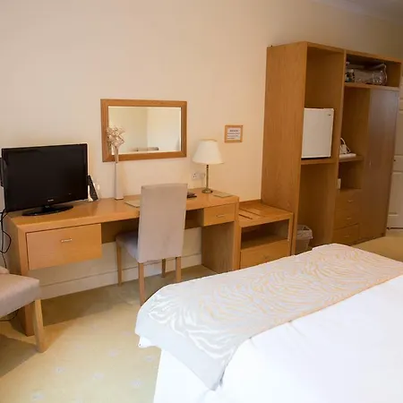 Llwyn Onn Guest House-2