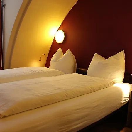 Hotel Falken-3