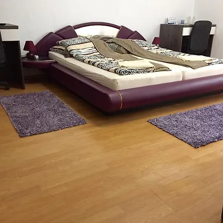 City Bridge Guest House-2