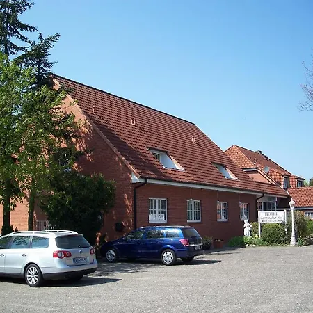 Hotel Barmstedter Hof-2