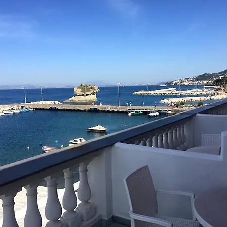 Hotel La Sirenella-3