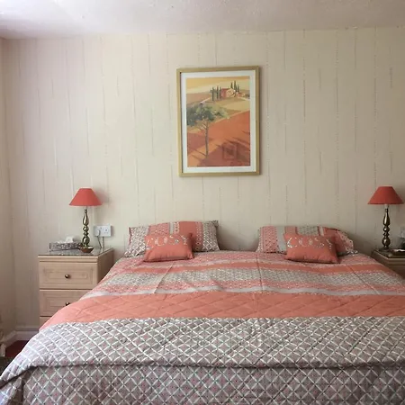 Rhiwiau Guesthouse-3