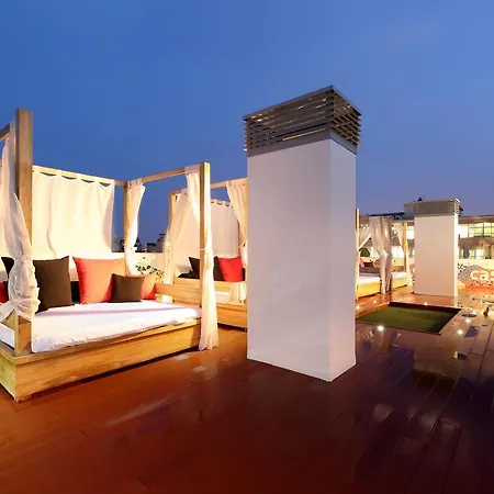 Castro Exclusive Residences Spa Sagrada Familia-3