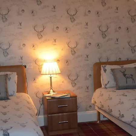 Roseneath Guest House-2
