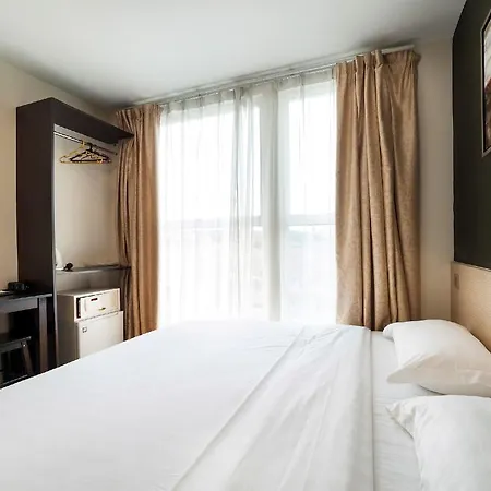 One Avenue Hotel-3