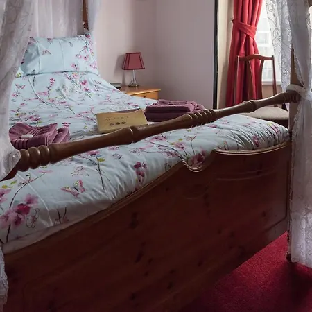 Happy Days Guesthouse-3